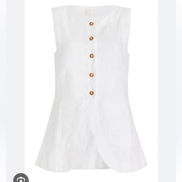 Posse Tops - Posse White Emma Vest in Linen. Size L.